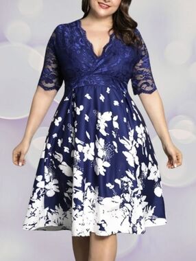 Plus-Size Lace Bodice Navy Blue & White Floral Midi Dress